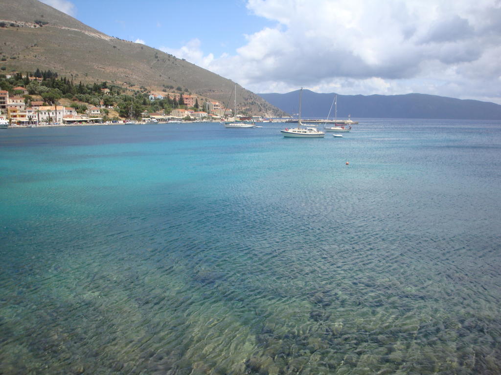 Santafemia Apartment Agia Efimia Ruang foto