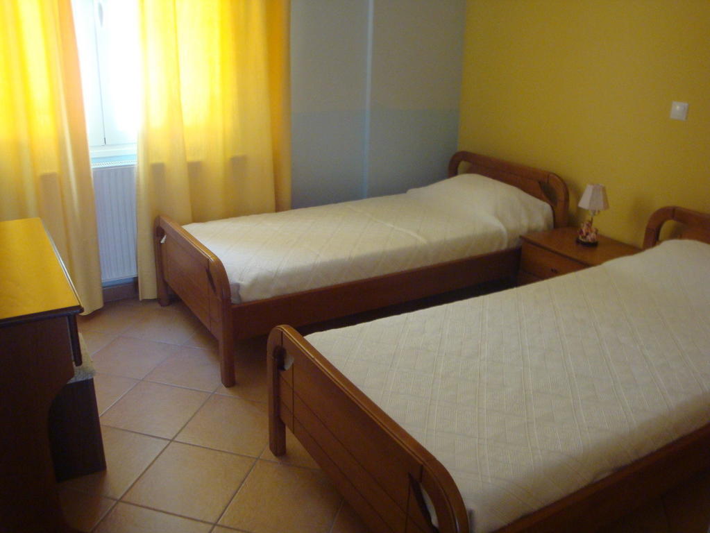 Santafemia Apartment Agia Efimia Ruang foto